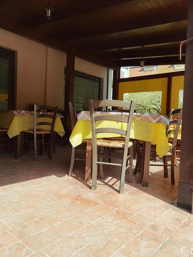 Hotel Edelweiss Laino Borgo 外观 照片