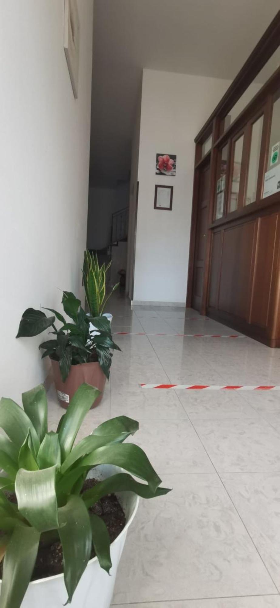 Hotel Edelweiss Laino Borgo 外观 照片