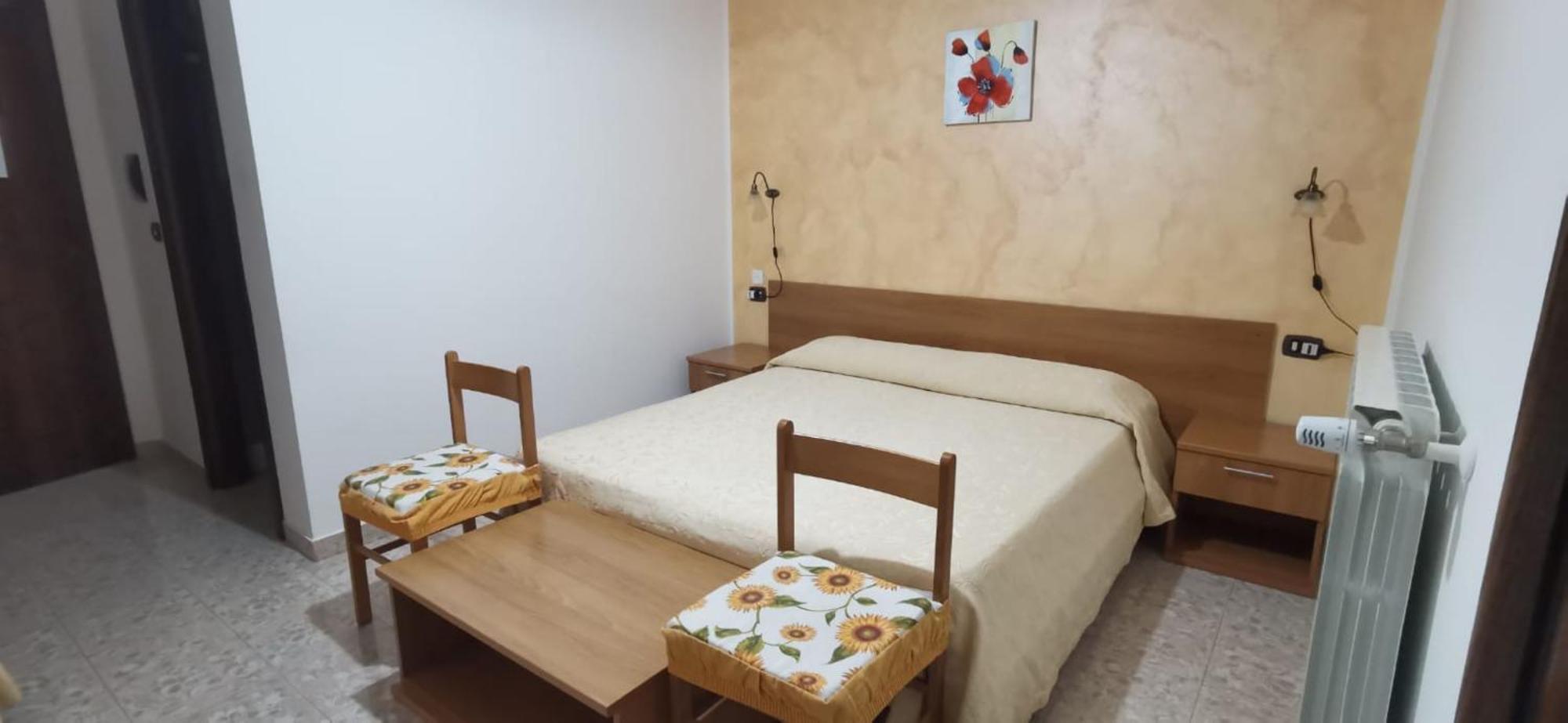 Hotel Edelweiss Laino Borgo 外观 照片